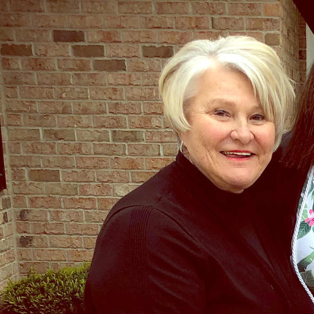 Meet your Posher, Lynn